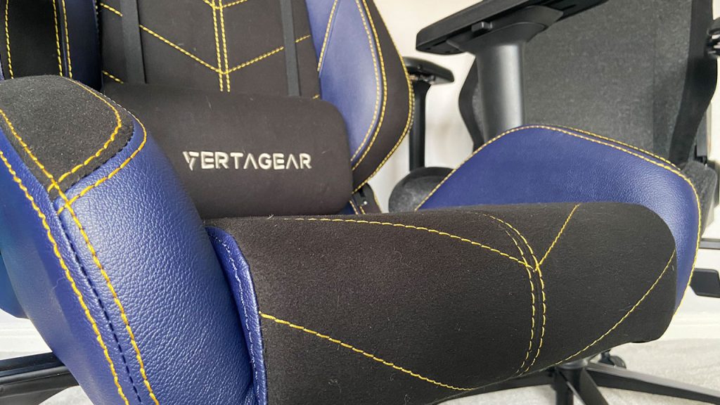 Vertagear pillow